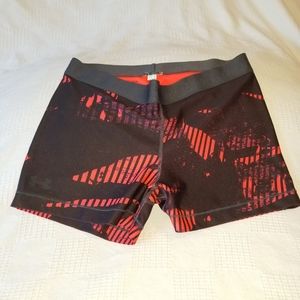 Under Armour Womens Compression shorts